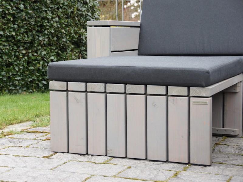 Lounge Hocker 80 in Grau Geölt – passgenaue Ergänzung zum Lounge Sofa – Detail