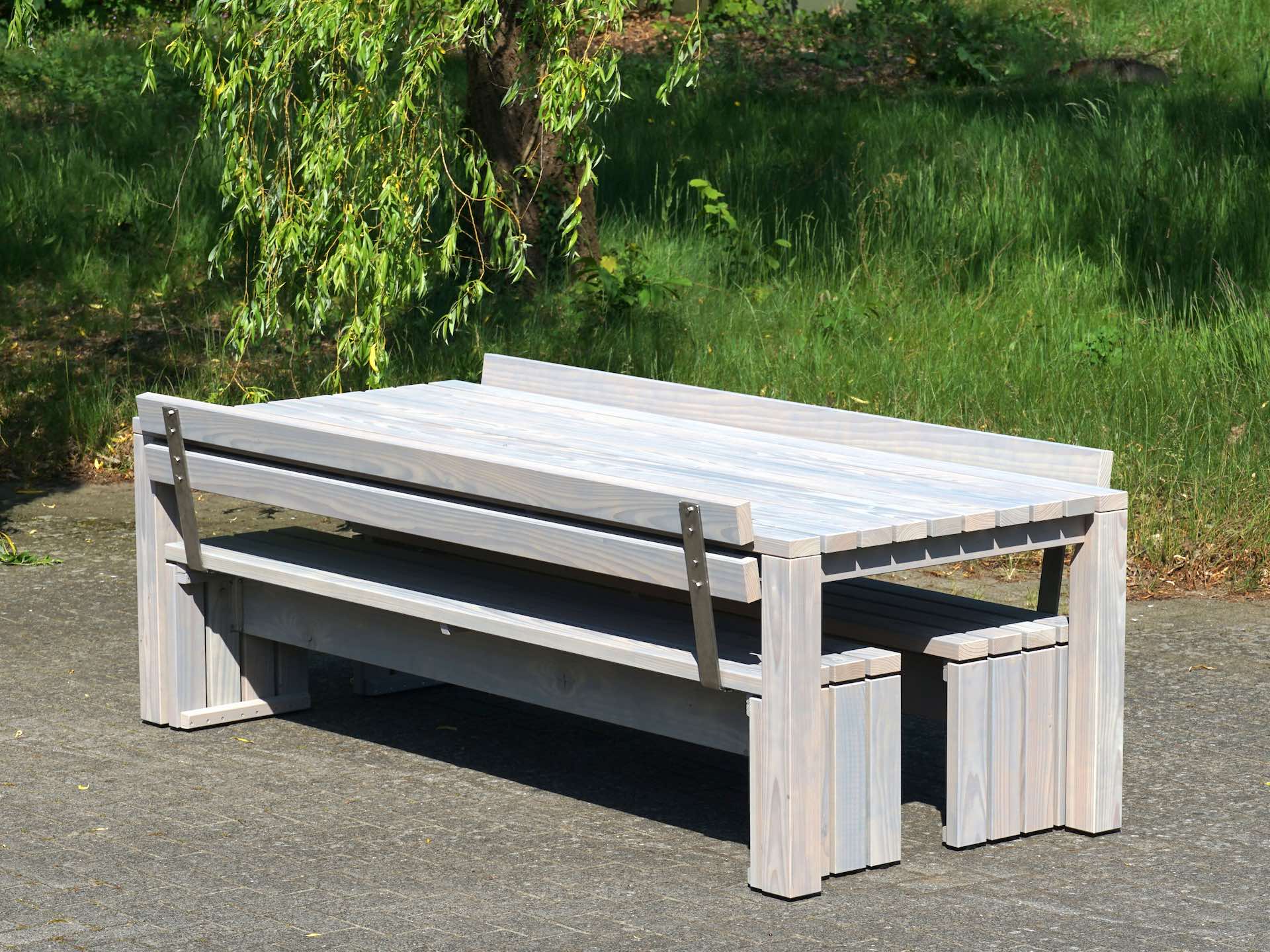 Gartenmöbel-Set Classic grau geölt ohne Polster, Bänke unter dem Tisch verstaut zur platzsparenden Lagerung