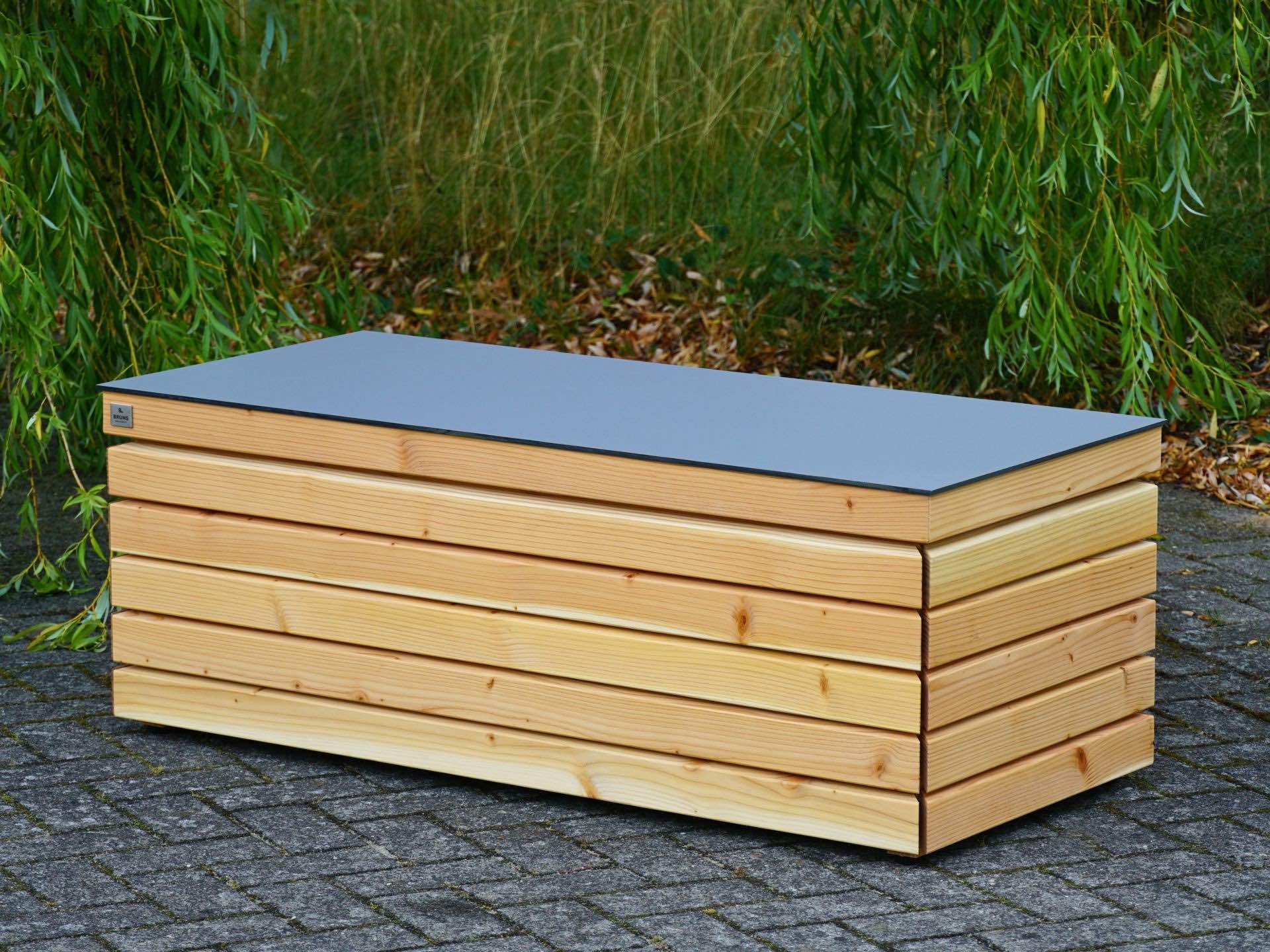 Gesamtansicht Sitztruhe Rhombus 120 in Natur Geölt – ohne Polster, mit geschlossenem Deckel