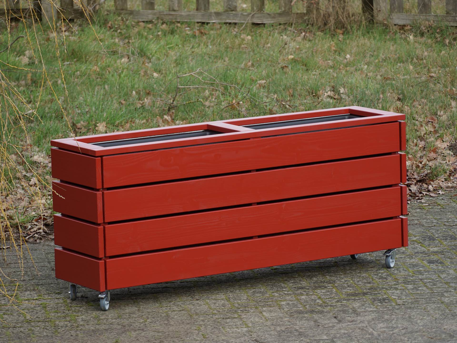 Pflanzkasten Classic in Nordisch Rot – von vorn links, auf Rollen