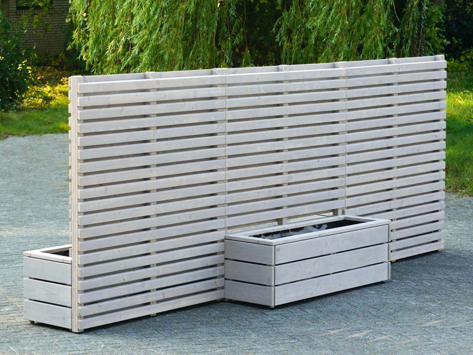 Pflanzkästen Classic 155 mit Sichtschutz A30B in Grau Geölt – doppelseitiger Sichtschutz durch 180°-Drehung – Seitenansicht