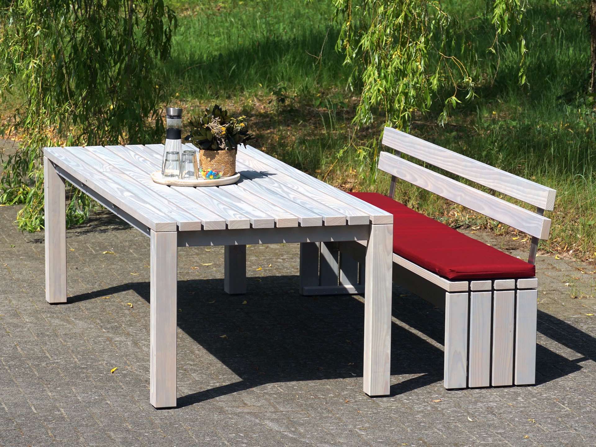 Gartenmöbel-Set Classic grau geölt mit Tisch und einer Bank mit Rückenlehne