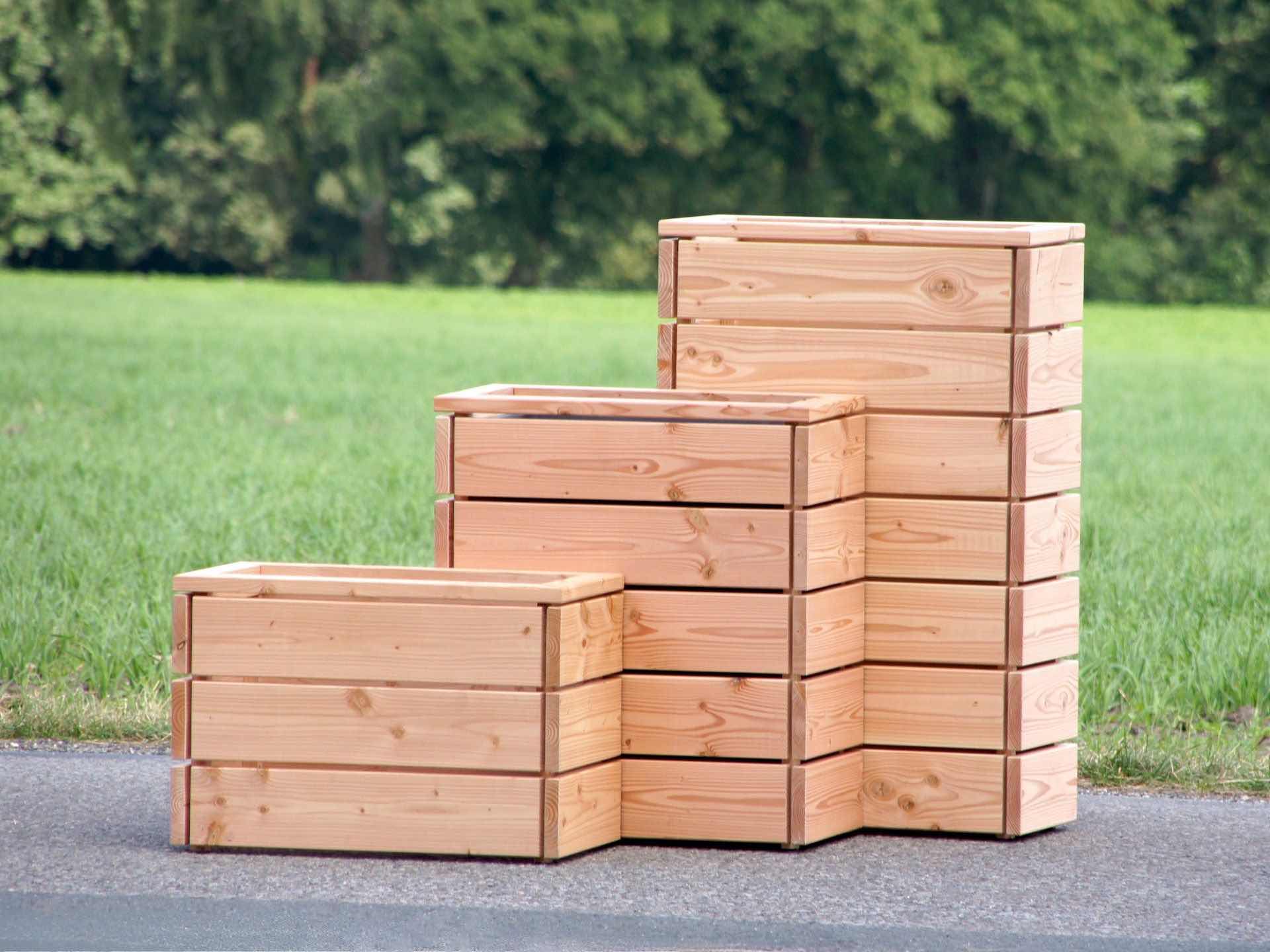 Pflanzkästen Classic Holz Natur – drei Höhen im Vergleich, von rechts