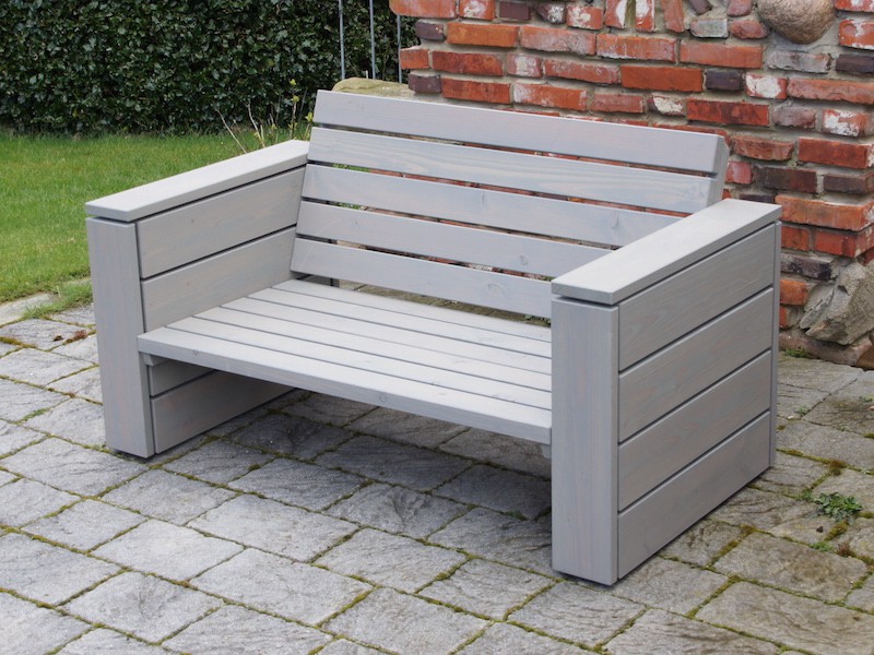 Lounge Sessel XL in Grau Geölt aus massiver Douglasie – komfortabel auch ohne Polster