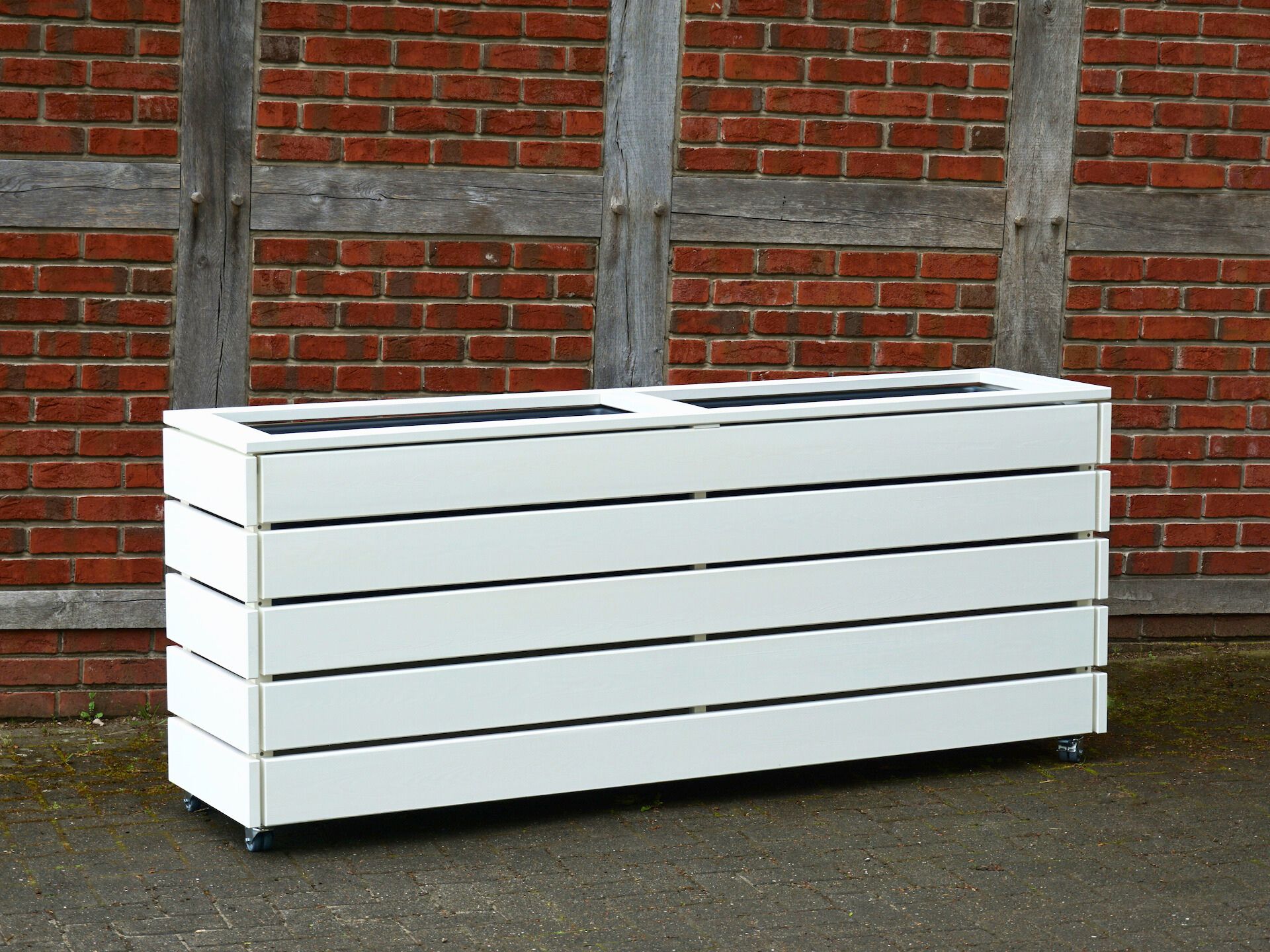 Großer Pflanzkasten Classic in Weiß – von vorn links