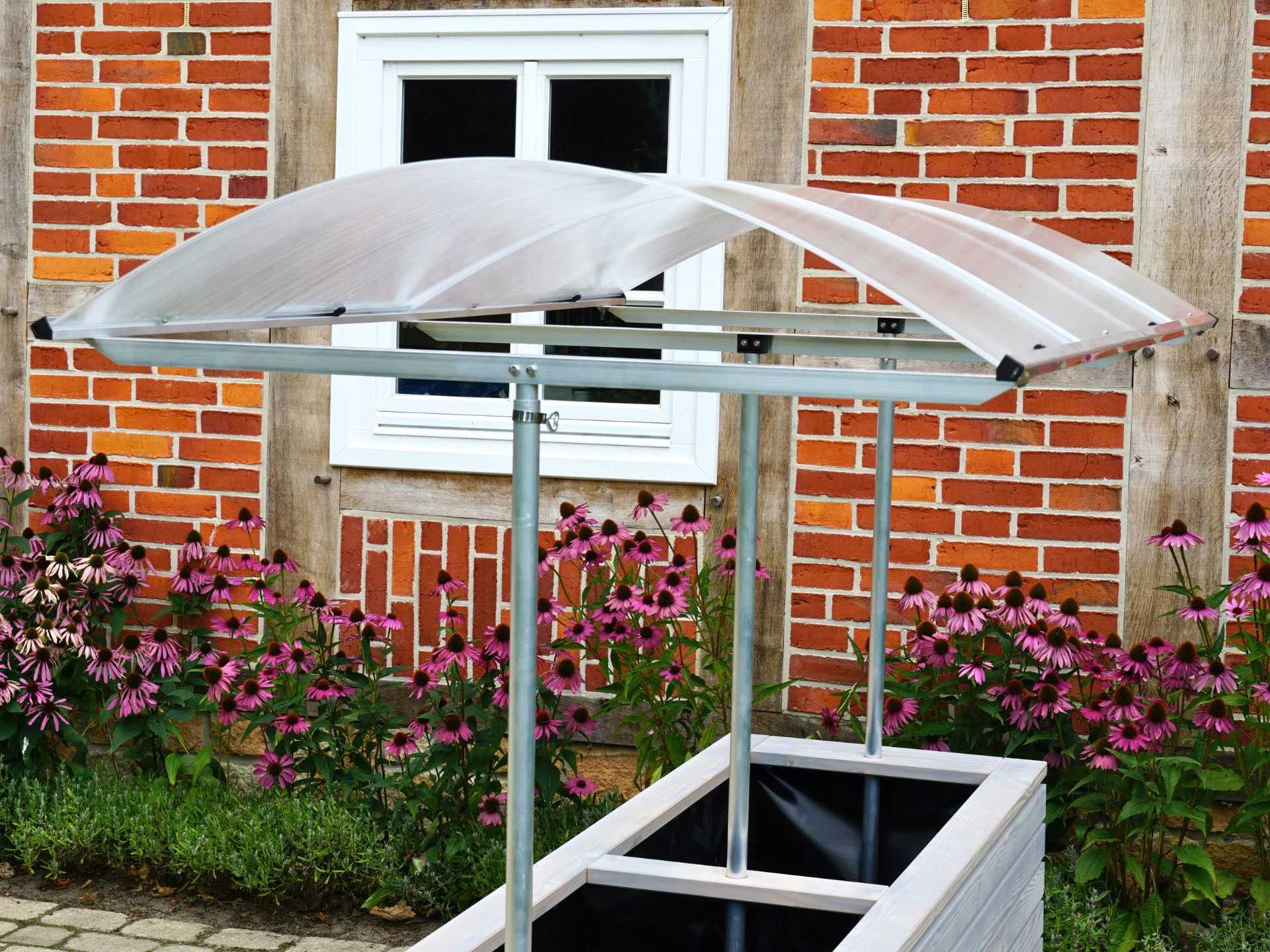 Detailaufnahme Tomatendach – Aluminiumprofile rostfrei, Dach aus bruch- und hagelfester Stegdoppelplatte, höhenverstellbar